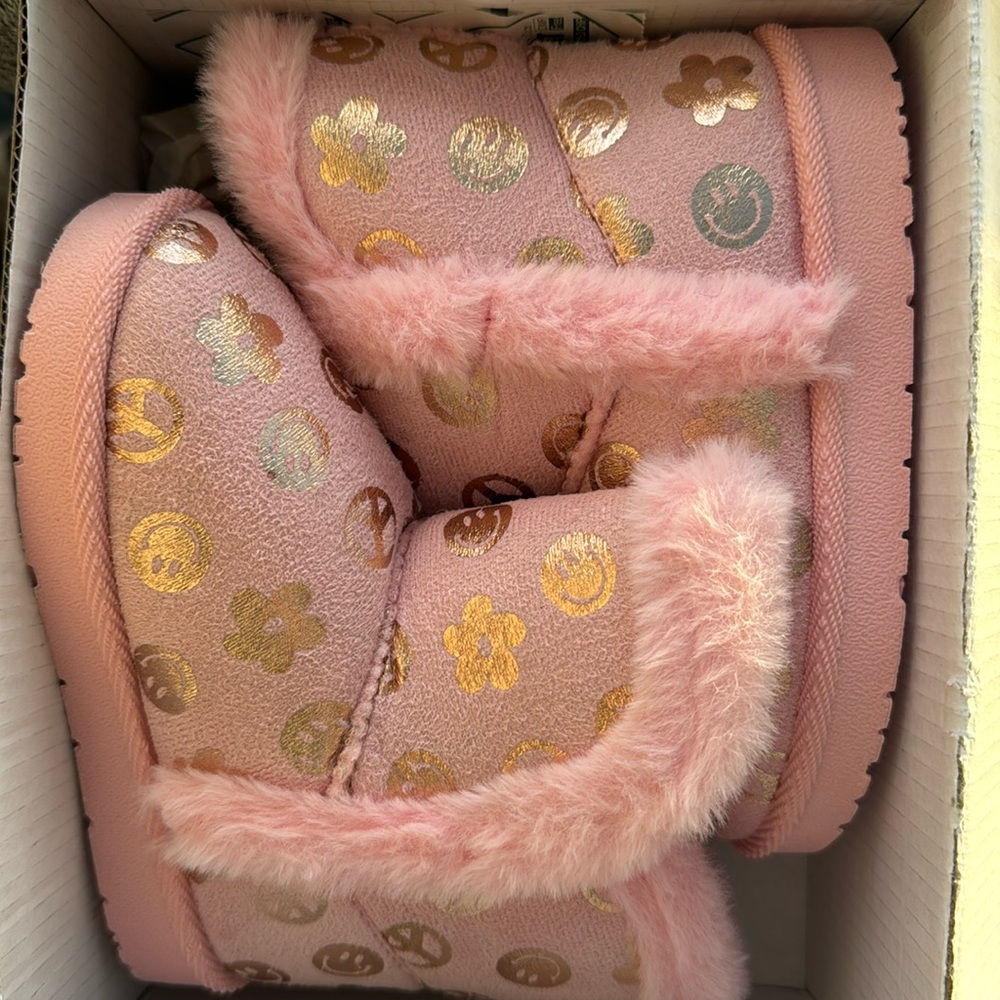 Oliver miller girl pink boots